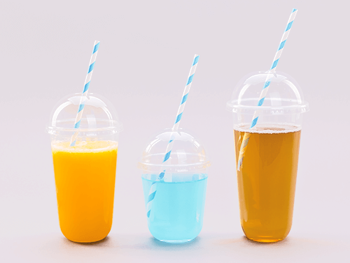 China Factory Clear Disposable Plastic Cups Pet PP Plastic Cups 16oz Plastic  Cups with Lids and Straws and Strawless SIP Lids - China Plastic Cup and  Disposable Cup price